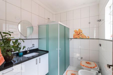 Banheiro de casa à venda com 2 quartos, 240m² em Vila Laís, São Paulo
