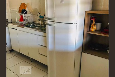 Casa à venda com 500m², 3 quartos e 2 vagas Casa à venda com 500m², 3 quartos e 2 vagasCozinha