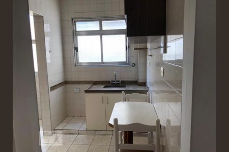 Cozinha de apartamento para alugar com 2 quartos, 55m² em Perdizes, São Paulo