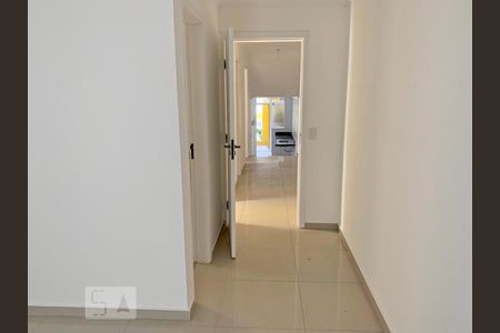 Casa de condomínio à venda com 99m², 2 quartos e 1 vagaSuíte