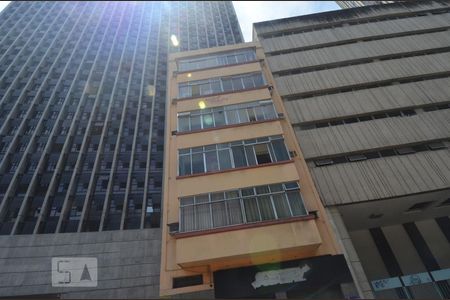 Studio à venda com 32m², 1 quarto e sem vagaFachada