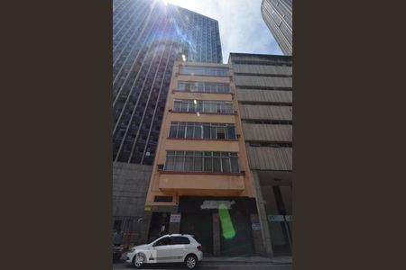 Studio à venda com 32m², 1 quarto e sem vagaFachada