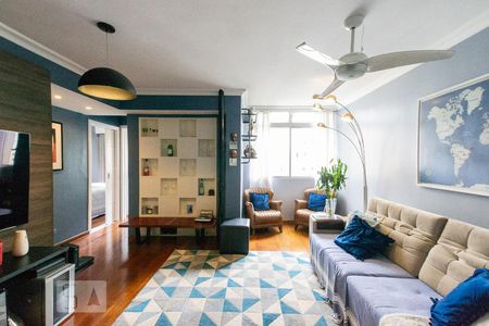 Sala de apartamento à venda com 2 quartos, 68m² em Moema, São Paulo