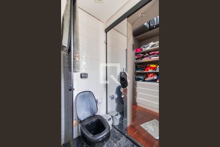Banheiro da Suíte 3 de casa à venda com 3 quartos, 165m² em Santa Tereza, Porto Alegre