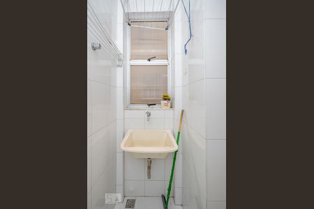 Apartamento para alugar com 60m², 2 quartos e 1 vagaÁrea de Serviço