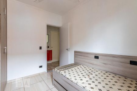 Quarto 1 de casa de condomínio para alugar com 2 quartos, 108m² em Vila Talarico, São Paulo