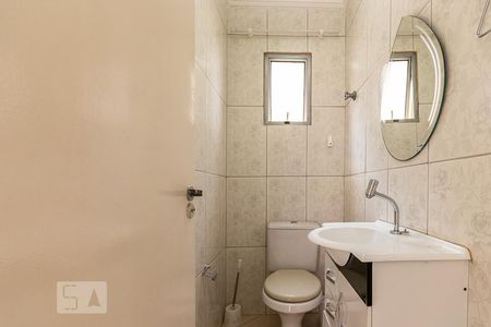 Lavabo  de casa de condomínio para alugar com 2 quartos, 108m² em Vila Talarico, São Paulo