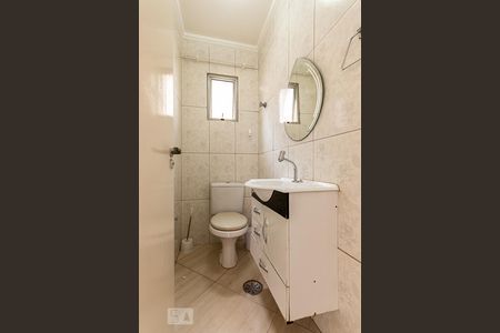 Lavabo  de casa de condomínio para alugar com 2 quartos, 108m² em Vila Talarico, São Paulo