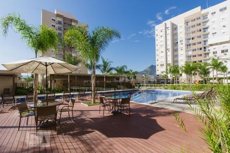 Apartamento para alugar com 74m², 2 quartos e 1 vagaPiscina