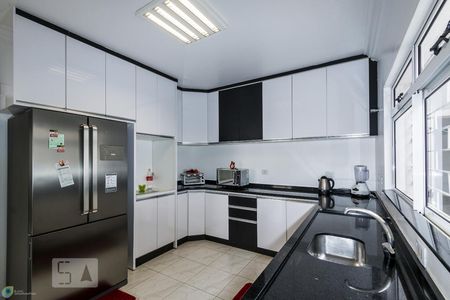 Casa para alugar com 350m², 3 quartos e 2 vagasDetalhe cozinha