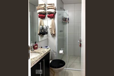Banheiro de apartamento à venda com 1 quarto, 66m² em Vila Campesina, Osasco