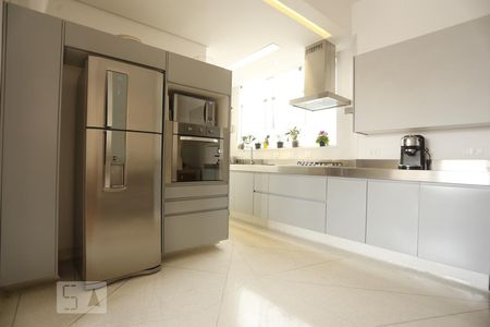 Apartamento à venda com 105m², 2 quartos e 1 vagaCozinha