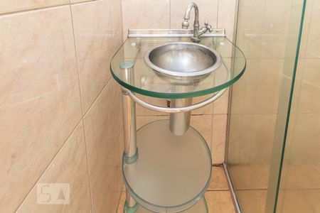 Apartamento para alugar com 57m², 2 quartos e 1 vaga Apartamento para alugar com 57m², 2 quartos e 1 vagaBanheiro