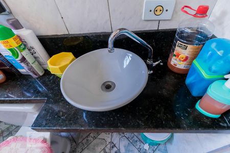 Apartamento à venda com 48m², 2 quartos e 1 vagaDetalhe banheiro