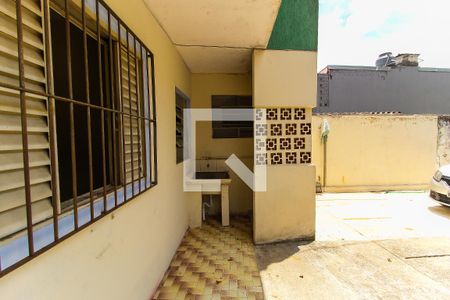 Casa à venda com 165m², 2 quartos e 2 vagas Casa à venda com 165m², 2 quartos e 2 vagasÁrea de Serviço