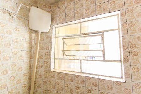 Casa à venda com 165m², 2 quartos e 2 vagas Casa à venda com 165m², 2 quartos e 2 vagasBanheiro