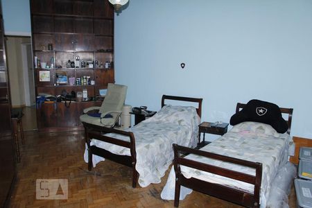 Quarto de apartamento à venda com 3 quartos, 144m² em Humaitá, Rio de Janeiro