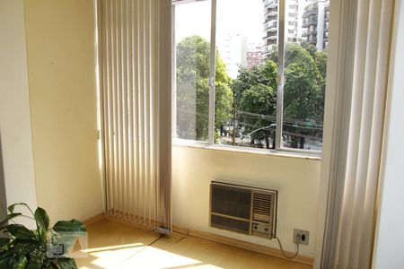 Sala de apartamento à venda com 3 quartos, 144m² em Humaitá, Rio de Janeiro