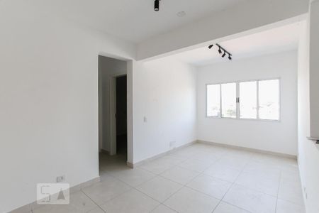 Sala de apartamento para alugar com 2 quartos, 53m² em Vila Guarani (zona Sul), São Paulo