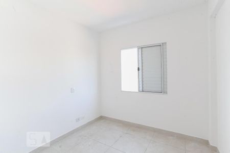 Quarto 1 de apartamento para alugar com 2 quartos, 53m² em Vila Guarani (zona Sul), São Paulo