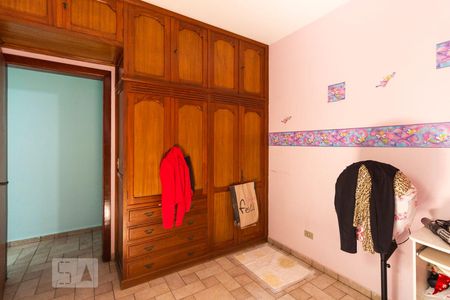 Casa à venda com 168m², 3 quartos e 2 vagasQuarto 1