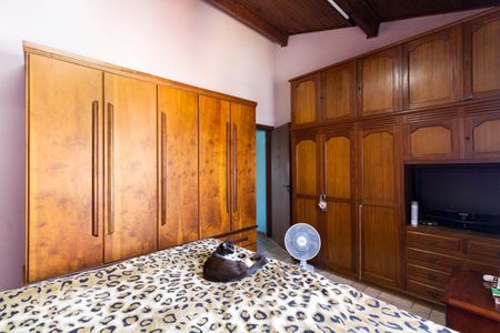 Casa à venda com 168m², 3 quartos e 2 vagasQuarto 2