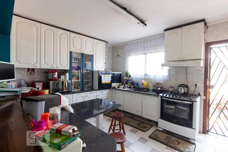 Casa à venda com 168m², 3 quartos e 2 vagasCozinha