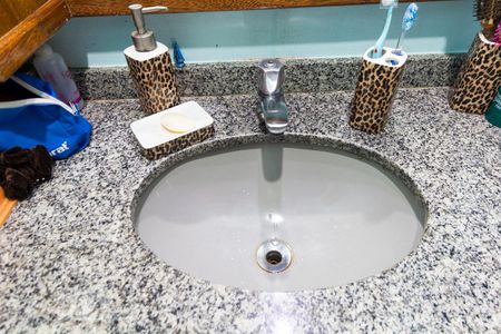 Casa à venda com 168m², 3 quartos e 2 vagasBanheiro Social