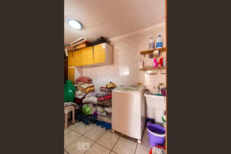 Casa à venda com 168m², 3 quartos e 2 vagasÁrea de Serviço