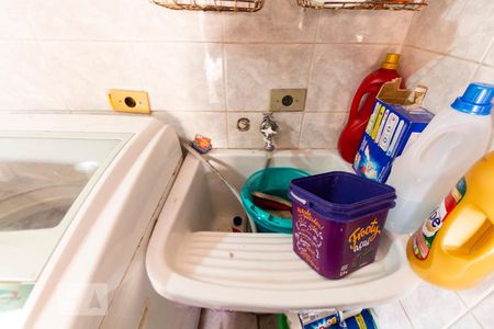 Casa à venda com 168m², 3 quartos e 2 vagasÁrea de Serviço