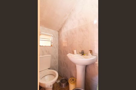 Casa à venda com 168m², 3 quartos e 2 vagasBanheiro de Serviço