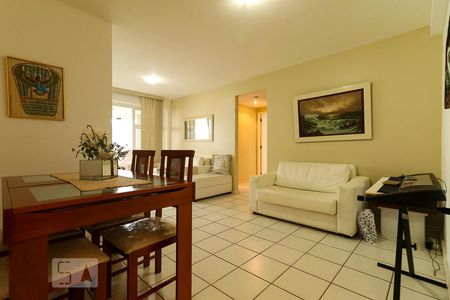 Sala de apartamento à venda com 3 quartos, 94m² em Recreio dos Bandeirantes, Rio de Janeiro