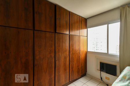 Quarto  de apartamento à venda com 3 quartos, 94m² em Recreio dos Bandeirantes, Rio de Janeiro