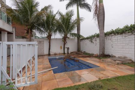 Casa à venda com 890m², 5 quartos e 7 vagasPiscina