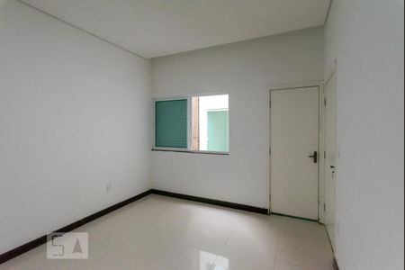 Casa à venda com 890m², 5 quartos e 7 vagasQuarto