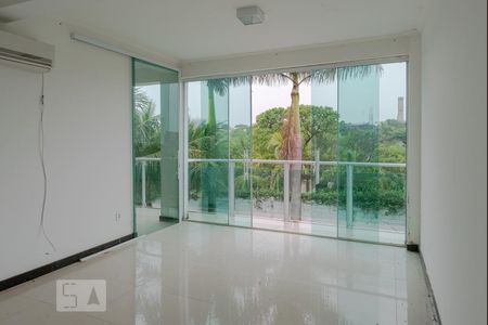 Casa à venda com 890m², 5 quartos e 7 vagasSuíte 2
