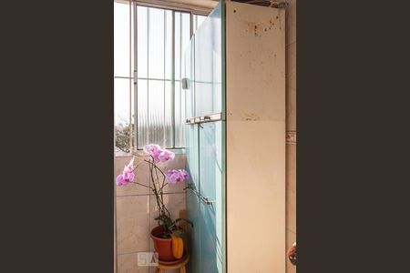 Apartamento à venda com 100m², 2 quartos e sem vaga Apartamento à venda com 100m², 2 quartos e sem vagaLavanderia