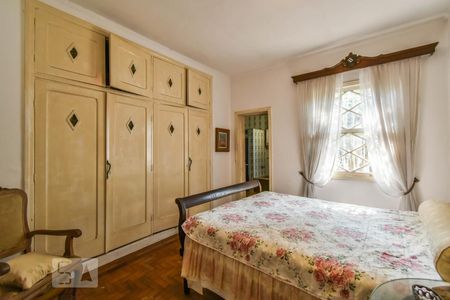 Casa à venda com 511m², 3 quartos e 4 vagas Casa à venda com 511m², 3 quartos e 4 vagasSuíte 1