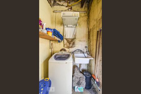 Casa à venda com 511m², 3 quartos e 4 vagas Casa à venda com 511m², 3 quartos e 4 vagasÁrea de Serviço