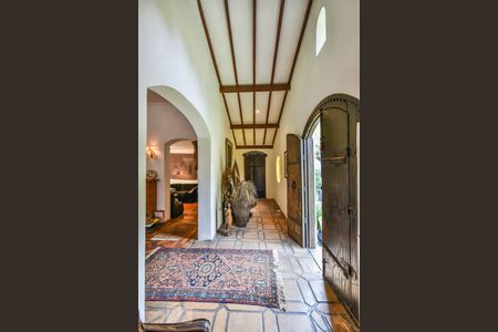 Hall Entrada de casa à venda com 3 quartos, 511m² em Vila Madalena, São Paulo