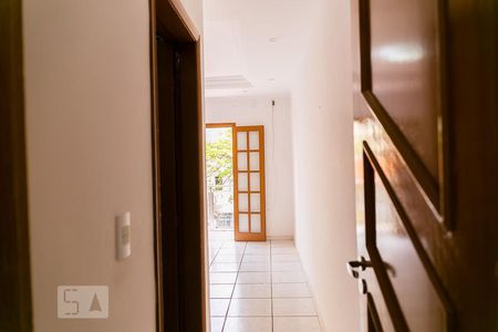 Casa à venda com 175m², 4 quartos e 2 vagas Casa à venda com 175m², 4 quartos e 2 vagasSuíte
