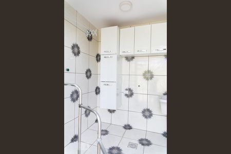 Casa à venda com 175m², 4 quartos e 2 vagas Casa à venda com 175m², 4 quartos e 2 vagasÁrea de Serviço