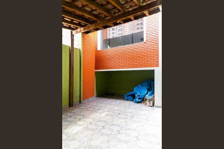 Casa à venda com 175m², 4 quartos e 2 vagas Casa à venda com 175m², 4 quartos e 2 vagasGaragem