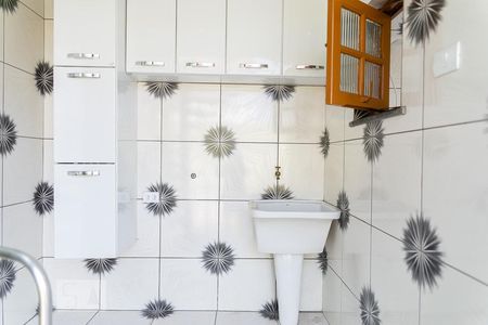 Casa à venda com 175m², 4 quartos e 2 vagas Casa à venda com 175m², 4 quartos e 2 vagasÁrea de Serviço