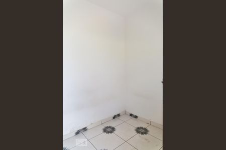 Casa à venda com 175m², 4 quartos e 2 vagas Casa à venda com 175m², 4 quartos e 2 vagasQuarto Edícula