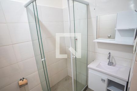 Banheiro de kitnet/studio para alugar com 1 quarto, 27m² em Centro, Rio de Janeiro
