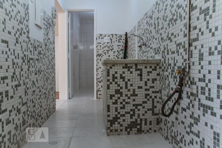 Cozinha de kitnet/studio para alugar com 1 quarto, 46m² em Bela Vista, São Paulo