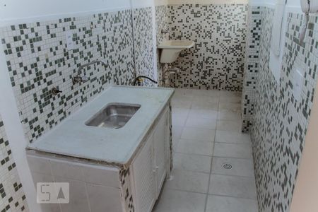 Cozinha e Área de Serviço de kitnet/studio para alugar com 1 quarto, 46m² em Bela Vista, São Paulo