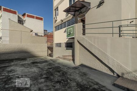 Apartamento à venda com 75m², 3 quartos e sem vagaPlay