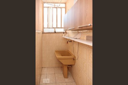 Apartamento à venda com 75m², 3 quartos e sem vagaÁrea de Serviço